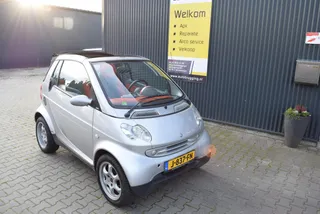 smart fortwo cabrio 0.7 pure