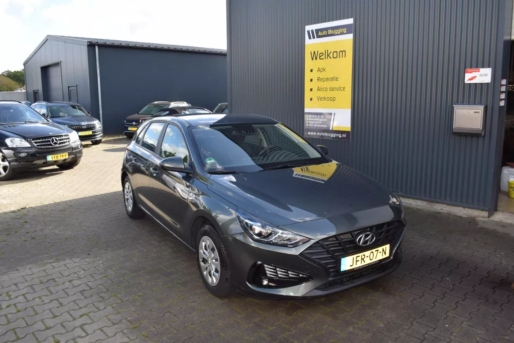 Hyundai i30 1.5 T-GDi MHEV N Line