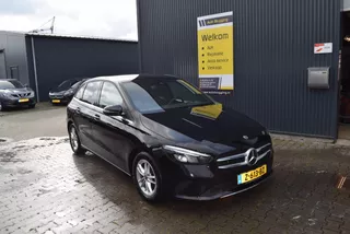 Mercedes-Benz B-klasse 180 Business Solution Plus Mercedes-Benz B-klasse 180 Business Solution
